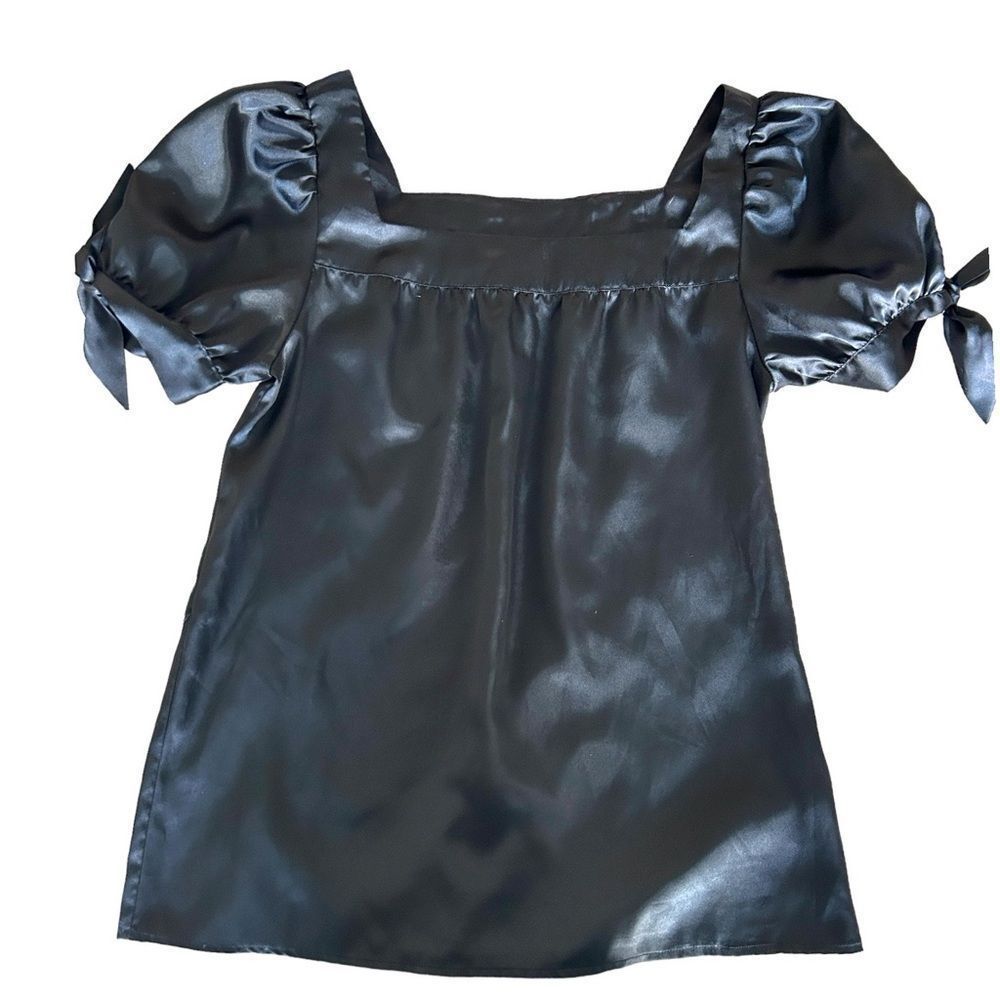 Copper Key junior’s top from Dillards; Size: small